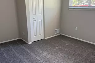 20294 Empire St, Taylor, MI 48180 - Photo 7