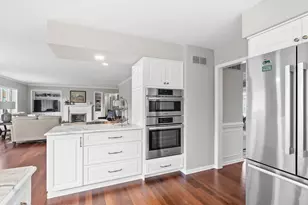 5367 Green Pine Ln, Kalamazoo, MI 49009 - Photo 13