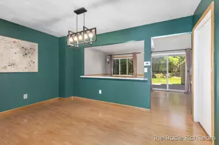 2670 Ridgecroft Dr SE, Grand Rapids, MI 49546 - Photo 5