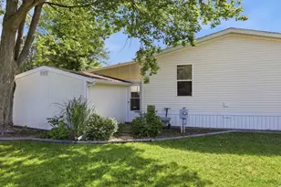 45 Pecan Ave NE, Cedar Springs, MI 49319 - Photo 27