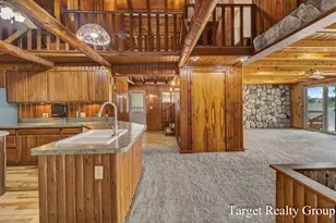 10818 Stoney Point Dr, Delton, MI 49046 - Photo 11