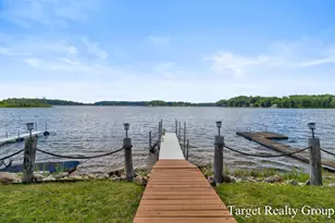10818 Stoney Point Dr, Delton, MI 49046 - Photo 7