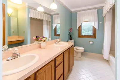 37155 Muirfield Drive, Livonia, MI 48152 - Photo 39