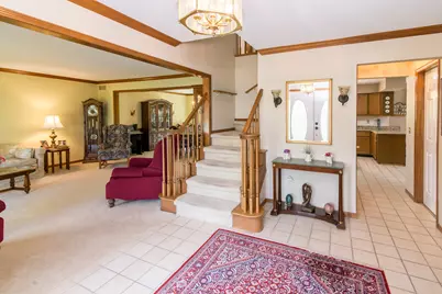 37155 Muirfield Drive, Livonia, MI 48152 - Photo 5