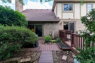 37155 Muirfield Dr, Livonia, MI 48152 - Photo 43