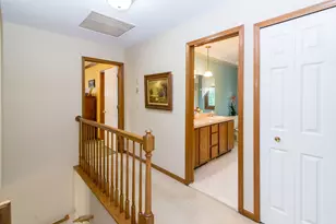 37155 Muirfield Dr, Livonia, MI 48152 - Photo 25