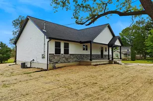 2717 Kerlikowske Rd, Benton Harbor, MI 49022 - Photo 5
