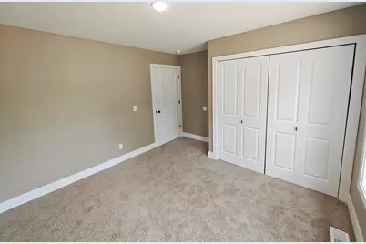 2717 Kerlikowske Road, Benton Harbor, MI 49022 - Photo 31