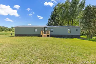 1595 N County Line Rd, Six Lakes, MI 48886 - Photo 27