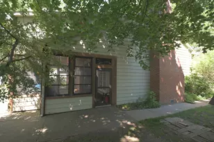 803 N Kalamazoo St, Paw Paw, MI 49079 - Photo 93