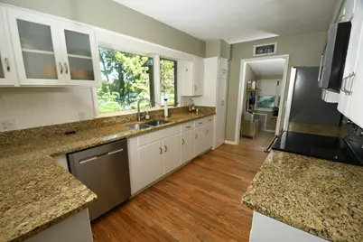 803 N Kalamazoo Street, Paw Paw, MI 49079 - Photo 27