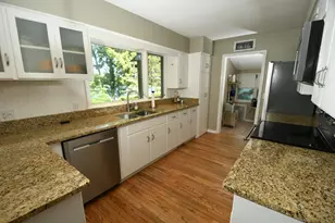 803 N Kalamazoo St, Paw Paw, MI 49079 - Photo 27