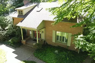 803 N Kalamazoo St, Paw Paw, MI 49079 - Photo 9