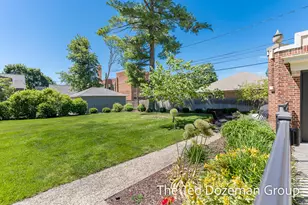 135 W 12th St, Holland, MI 49423 - Photo 9