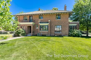 135 W 12th St, Holland, MI 49423 - Photo 7