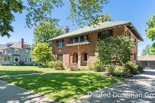 135 W 12th St, Holland, MI 49423 - Photo 3