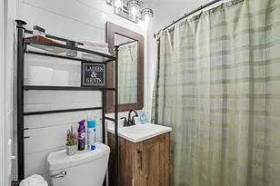423 E Glenguile St, Kalamazoo, MI 49004 - Photo 17
