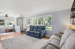 423 E Glenguile St, Kalamazoo, MI 49004 - Photo 3