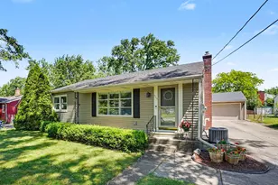 423 E Glenguile St, Kalamazoo, MI 49004 - Photo 1