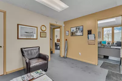 3606 Wildwood Avenue, Jackson, MI 49202 - Photo 9