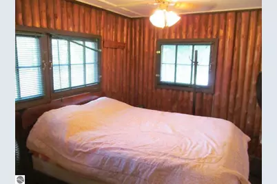 11052 N Hodenpyle Dam Road, Mesick, MI 49668 - Photo 13