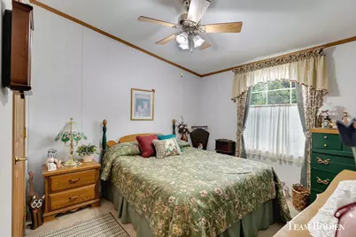 5547 Seagull Drive NE, Belmont, MI 49306 - Photo 17