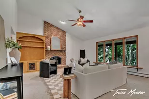 421 Sorrento Dr SE, Byron Center, MI 49315 - Photo 13