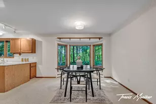 421 Sorrento Dr SE, Byron Center, MI 49315 - Photo 5