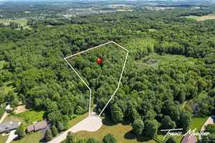 421 Sorrento Dr SE, Byron Center, MI 49315 - Photo 3