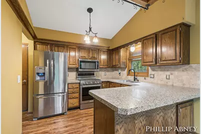 5080 Rum Creek Court SE, Grand Rapids, MI 49508 - Photo 17