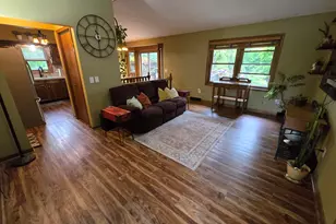 5080 Rum Creek Ct SE, Grand Rapids, MI 49508 - Photo 7