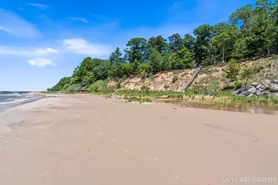 2121 N Scenic Drive, Muskegon, MI 49445 - Photo 57