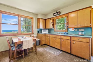 2121 N Scenic Dr, Muskegon, MI 49445 - Photo 23