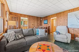 2121 N Scenic Dr, Muskegon, MI 49445 - Photo 19