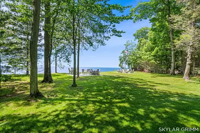 2121 N Scenic Drive, Muskegon, MI 49445 - Photo 43