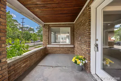 1059 Martin Luther King Junior Street SE, Grand Rapids, MI 49507 - Photo 3