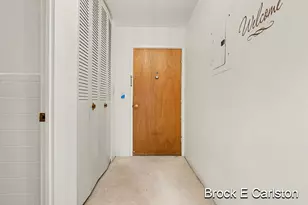 1249 Lakeshore Dr, Muskegon, MI 49441 - Photo 13