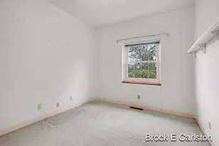 1249 Lakeshore Dr, Muskegon, MI 49441 - Photo 25