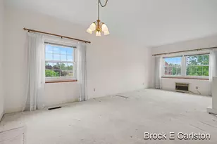 1249 Lakeshore Dr, Muskegon, MI 49441 - Photo 19