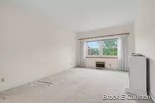 1249 Lakeshore Dr, Muskegon, MI 49441 - Photo 17