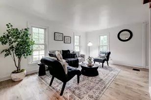 373 E D Ave, Kalamazoo, MI 49009 - Photo 7
