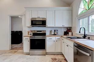 373 E D Ave, Kalamazoo, MI 49009 - Photo 15