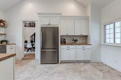 373 E D Avenue, Kalamazoo, MI 49009 - Photo 11