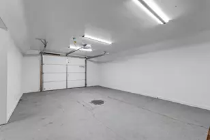 373 E D Ave, Kalamazoo, MI 49009 - Photo 43