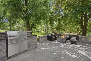 1810 Hickory Bark Ln, Bloomfield Hills, MI 48304 - Photo 43