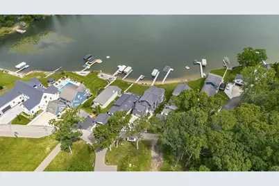 1573 S Crooked Lake Drive, Kalamazoo, MI 49009 - Photo 63