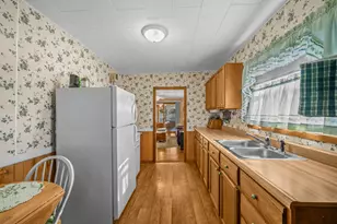 28195 Blackberry Ln, Sturgis, MI 49091 - Photo 13
