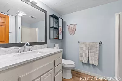 208 Chicago Avenue, Holland, MI 49424 - Photo 39