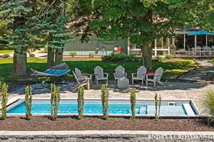 2056 Lakeshore Dr, Fennville, MI 49408 - Photo 5