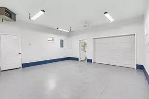 916 Sherwood Rd, Muskegon, MI 49441 - Photo 21